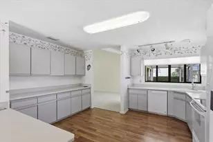 184 Westhampton Dr, Palm Coast, FL 32164 - Photo 3