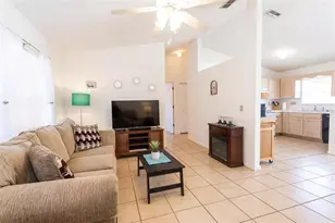 24 Roller Ln, Palm Coast, FL 32164 - Photo 9