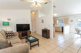 24 Roller Ln, Palm Coast, FL 32164 - Photo 7