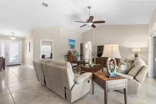 6 Emerald Ln, Palm Coast, FL 32164 - Photo 19