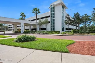 231 Riverside Dr, Daytona Beach, FL 32117 - Photo 59