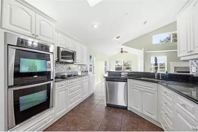 12 S Lakewalk Drive, Palm Coast, FL 32137 - Photo 11