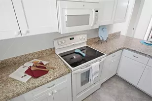 70 Perrotti Ln, Palm Coast, FL 32164 - Photo 19