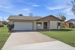 70 Perrotti Ln, Palm Coast, FL 32164 - Photo 1