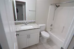 53 Brownstone Ln, Palm Coast, FL 32137 - Photo 17