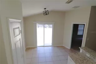 53 Brownstone Ln, Palm Coast, FL 32137 - Photo 5