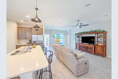 8 Lakeland Way, Palm Coast, FL 32137 - Photo 7