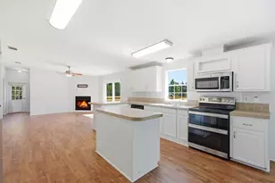 299 Cayenne St, Interlachen, FL 32148 - Photo 17