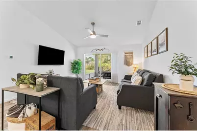 18 Seaman Trail E, Palm Coast, FL 32164 - Photo 15