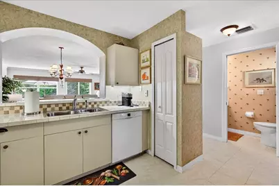 525 Lake Bridge Drive, Ormond Beach, FL 32174 - Photo 43