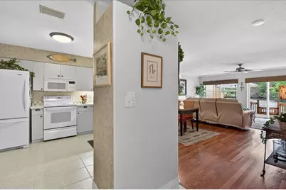 525 Lake Bridge Drive, Ormond Beach, FL 32174 - Photo 7