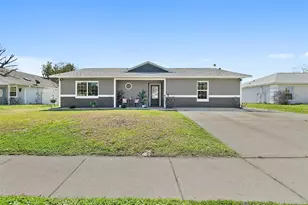 589 Clairmont Ln, South Daytona, FL 32119 - Photo 37