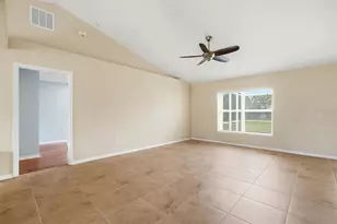 33 Brownstone Ln, Palm Coast, FL 32137 - Photo 5