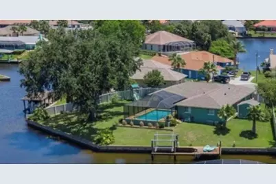 21 Corona Court, Palm Coast, FL 32137 - Photo 3