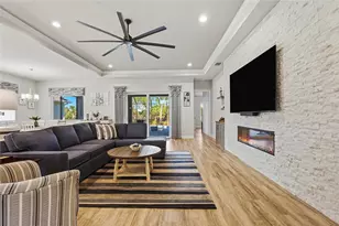 8 N Lakewalk Dr, Palm Coast, FL 32137 - Photo 7