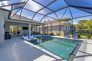 8 N Lakewalk Dr, Palm Coast, FL 32137 - Photo 3