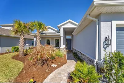 8 N Lakewalk Drive, Palm Coast, FL 32137 - Photo 1