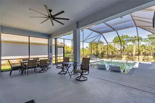 8 N Lakewalk Dr, Palm Coast, FL 32137 - Photo 35