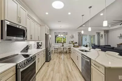 8 N Lakewalk Drive, Palm Coast, FL 32137 - Photo 13