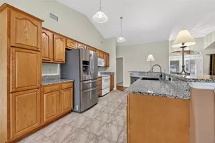 60 Pickering Dr, Palm Coast, FL 32164 - Photo 15