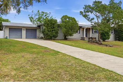 2203 S Peninsula Drive, Daytona Beach, FL 32118 - Photo 1