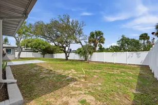 2203 S Peninsula Dr, Daytona Beach, FL 32118 - Photo 31