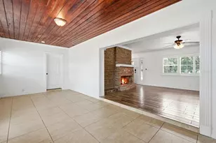 2203 S Peninsula Dr, Daytona Beach, FL 32118 - Photo 19