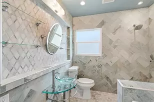 2203 S Peninsula Dr, Daytona Beach, FL 32118 - Photo 27