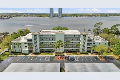 711 N Halifax Avenue #101, Daytona Beach, FL 32118 - Photo 1