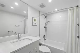 711 N Halifax Ave, Daytona Beach, FL 32118 - Photo 17