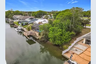 26 Comanche Court, Palm Coast, FL 32137 - Photo 7