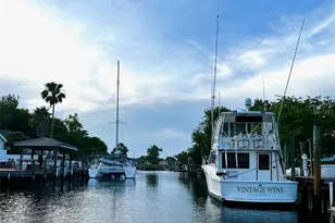 26 Comanche Ct, Palm Coast, FL 32137 - Photo 1