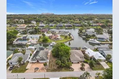 26 Comanche Court, Palm Coast, FL 32137 - Photo 9