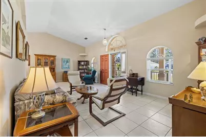 8 Eagle Place, Palm Coast, FL 32164 - Photo 11