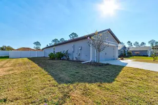 33 Pine Croft Ln, Palm Coast, FL 32164 - Photo 5