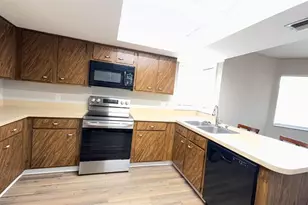 2 Pine Hurst Ln, Palm Coast, FL 32164 - Photo 7