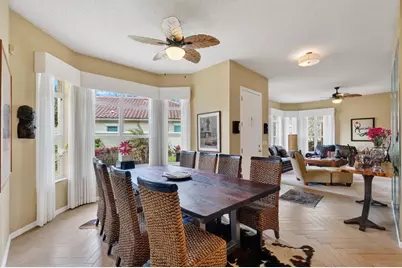 11 Laguna Court, Palm Coast, FL 32137 - Photo 11