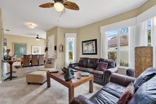 11 Laguna Ct, Palm Coast, FL 32137 - Photo 9