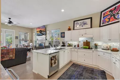 11 Laguna Court, Palm Coast, FL 32137 - Photo 15