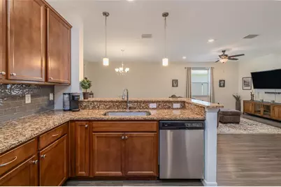 18 Oakleaf Way, Palm Coast, FL 32137 - Photo 11