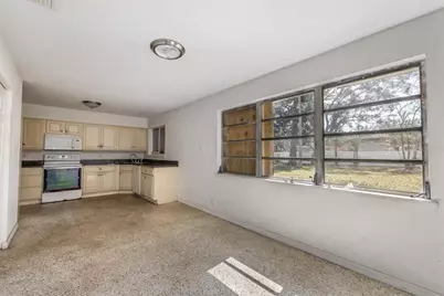 875 Valencia Road, South Daytona, FL 32119 - Photo 17