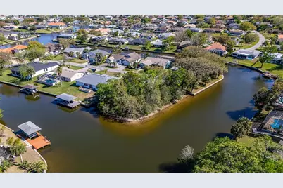 14 Flagler Place, Palm Coast, FL 32137 - Photo 7