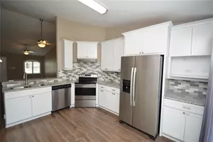 8 Pine Hill Ln, Palm Coast, FL 32164 - Photo 7