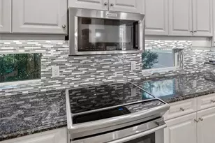 83 S Riverwalk Dr, Palm Coast, FL 32137 - Photo 11