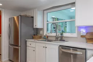 11 Clearview Ct S, Palm Coast, FL 32137 - Photo 7