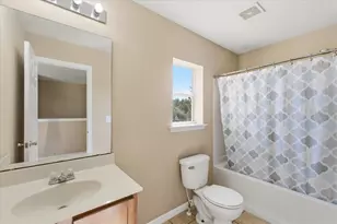 29 Louisville Dr, Palm Coast, FL 32137 - Photo 7