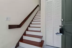 8 Oakmont Ct, Palm Coast, FL 32137 - Photo 3