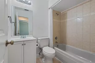 8 Oakmont Ct, Palm Coast, FL 32137 - Photo 29