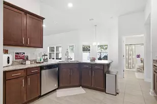 80 Burning Bush Dr, Palm Coast, FL 32137 - Photo 17