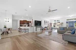 80 Burning Bush Dr, Palm Coast, FL 32137 - Photo 11